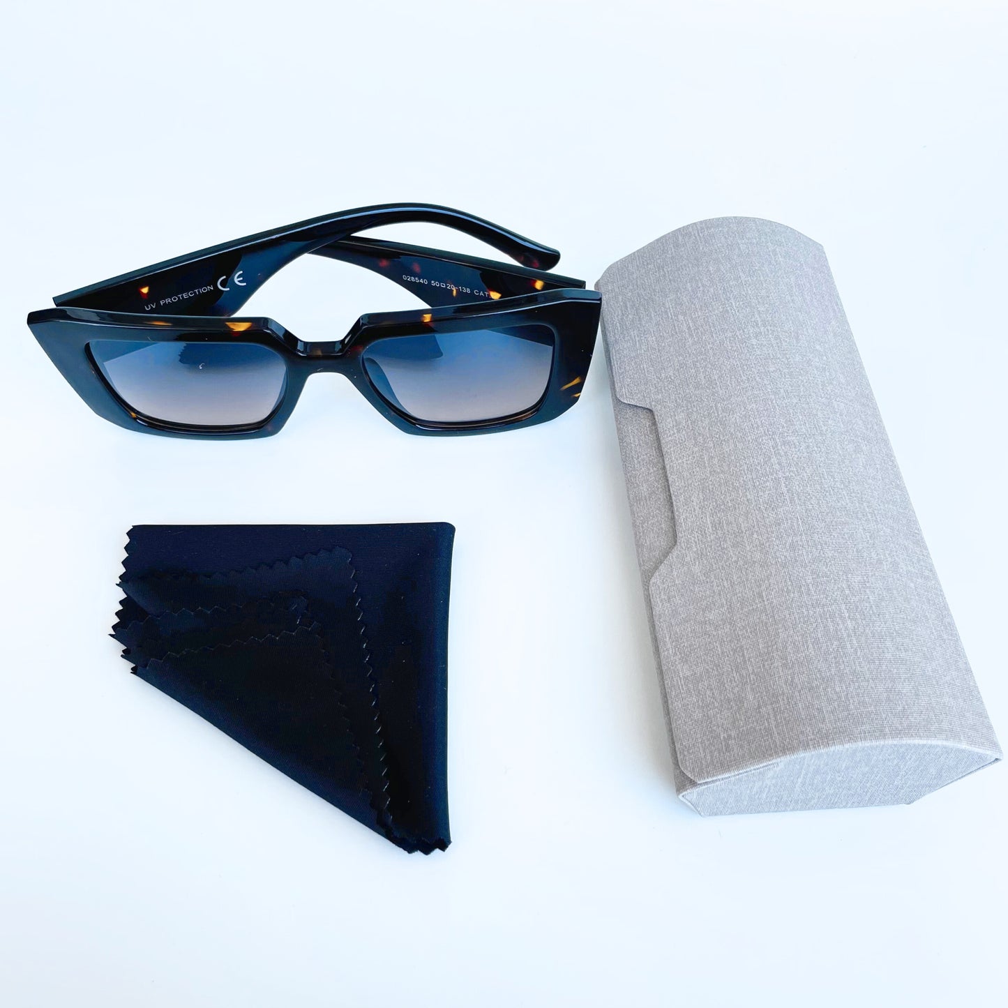 Gafas De Sol Cuadradas UV400 Cat.3 | Tendencia TikTok 2025 | Gafas Con Estuche | Estilo Bold Para Mujer